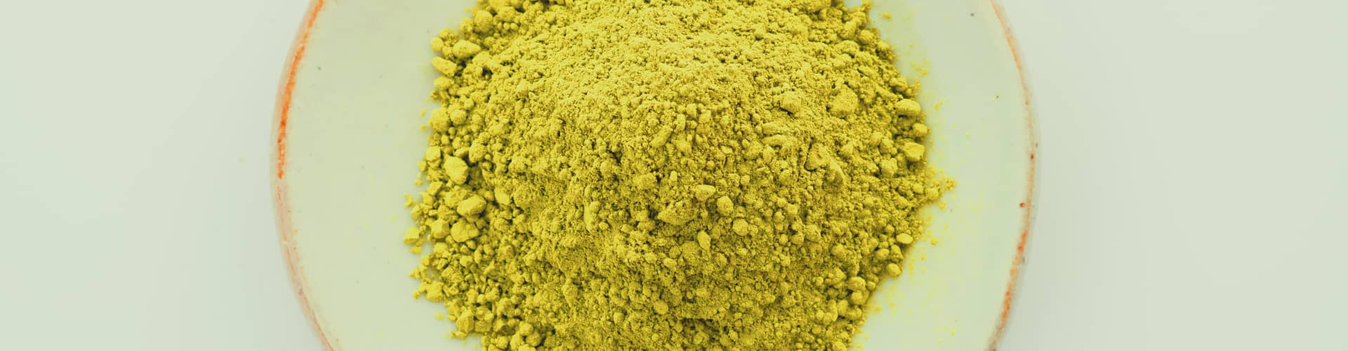 Gold kratom refers to a mix created by blending at least two different types of kratom strains.